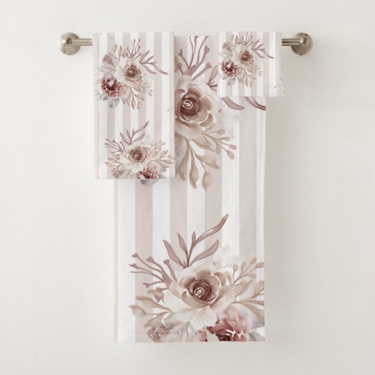 Serviette Jeu Neutre Browns Floral Vert. Bande bla (En situation)