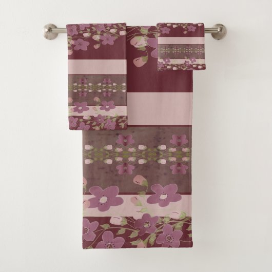 Serviette mixte en fleurs et en bandes (En situation)