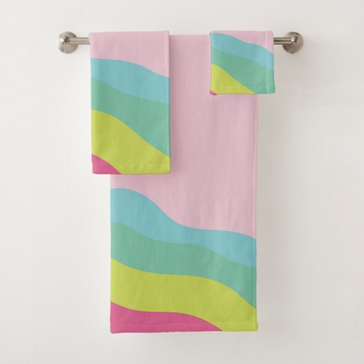 Serviette personnalisée avec monogramme moderne ro (En situation)