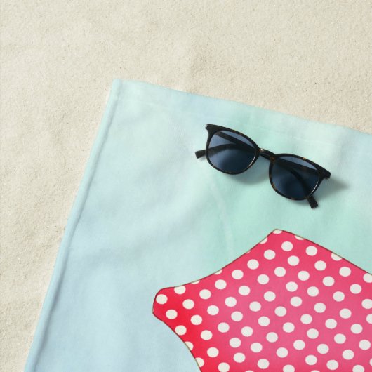 Serviette plage en maillot de bain (En situation)