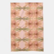 Serviette rose avec tulipes