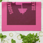 Serviette rose de gymnase de l'haltérophilie des (Plié)