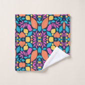 Serviettes avec des teintes roses, bleues, orange  (Gant de toilette)