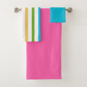 Serviettes de bain et serviettes solidesServiette (En situation)