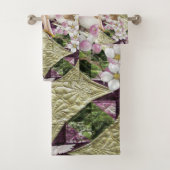 Serviettes de toilette rose or (En situation)