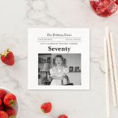 Serviettes en papier de journal d'anniversaire 70  (En situation)