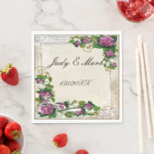 Serviettes en papier dentelle et hydrangea violet (En situation)
