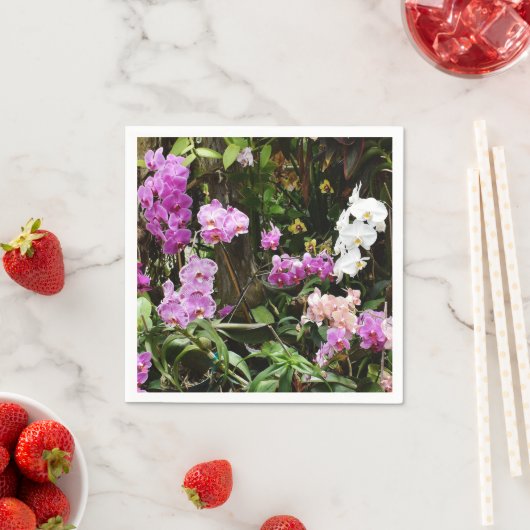 Serviettes en papier d'orchidées (En situation)