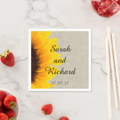 Serviettes en papier lin rustique avec tournesol p (En situation)