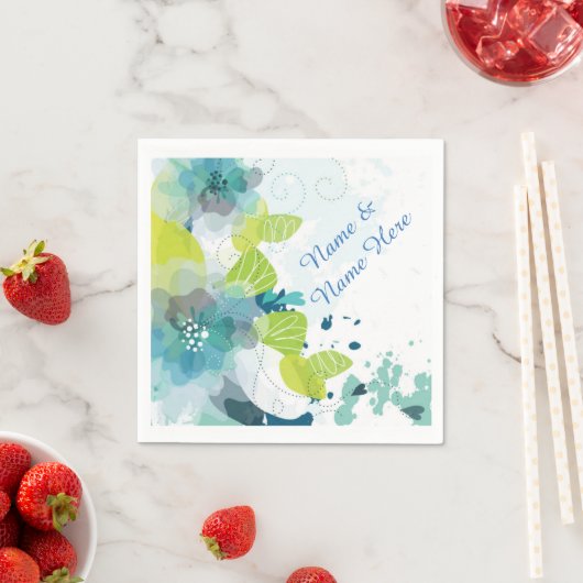 Serviettes en papier personnalisées avec fleurs bl (En situation)