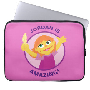 Sesame Street   Julia houdt een veer vast Laptop Sleeve