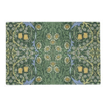 William Morris Green Floral Vintage White Margueri