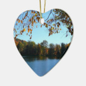 Seven Springs-Herfst Trees en Pond Keramisch Ornament (Links)