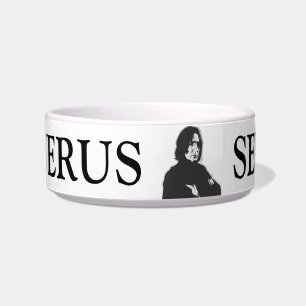 Severus Snape Arms, doorgesneden B-W Voerbakje