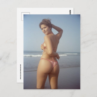 SEXY BIG BOTTOM BIKINI GIRL POSTCARD BRIEFKAART