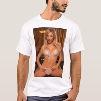 Sexy lingerie modern Pin-Up girl T-shirt