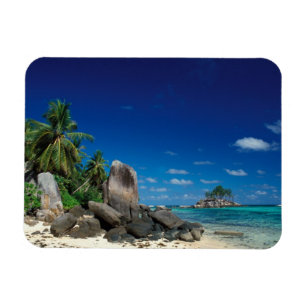Seychellen, Mahe eiland, Anse Royale strand. Magneet