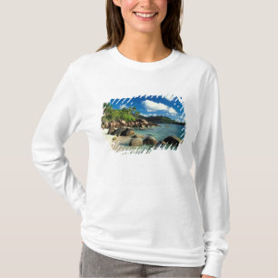 Seychelles, Mahe eiland, Anse Royale strand. 3 T-shirt
