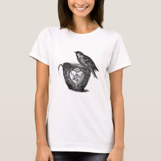 shabby chic Bird and tea cup T-Shirt
