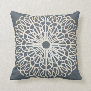  Shabby Chic Doily Pattern Dark Blue Kussen