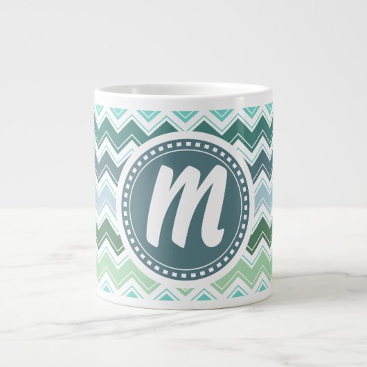 Shades of Green Elegant Chevron Pattern Extra Grote Beker (Voorkant)