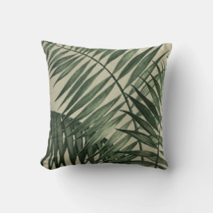 Shades of Green Palm Leaf Sierkussen