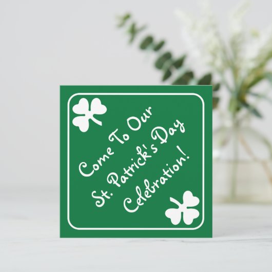 Shamrock Bordure St. Patrick's Day Invitation Card (Debout devant)
