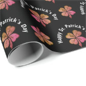 Shamrock Clover Pink Black St. Patrick's Day Cadeaupapier (Rol Hoek)