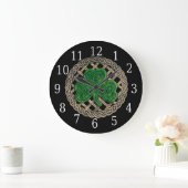 Shamrock noir et horloge ronde de noeuds de Celtic (Maison)