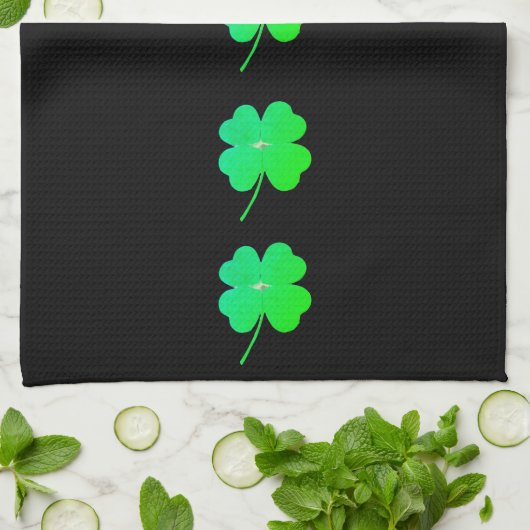 Shamrock St. Patricks Day Vert Cuisine Serviettes (Plié)