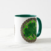 Shamrock, treillis Et Noeuds Celtiques Sur Mug Ver (Devant droit)