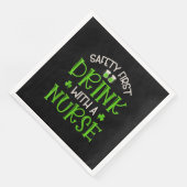 Shamrock veiligheid eerste Drink met een verpleegs Servet (Hoek)