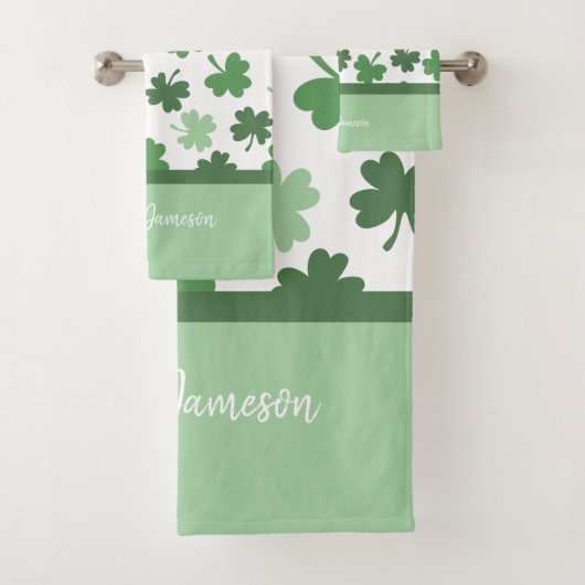 Shamrock vert motifs Saint Patrick's Day (En situation)