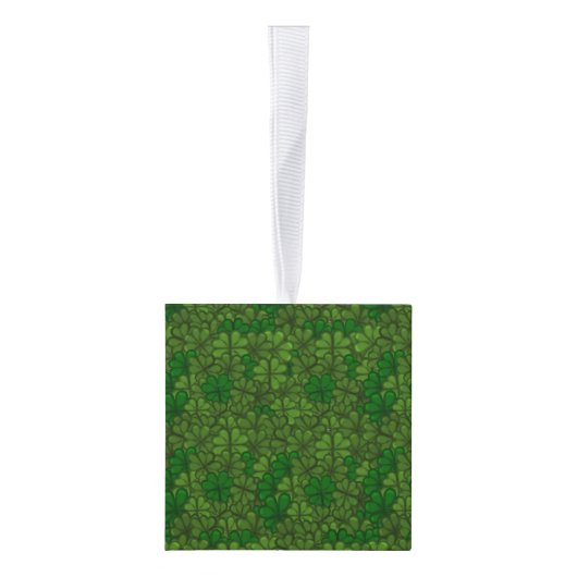 Shamrocks Digital Art Pattern St Patricks Kubus Ornament (Rechts)