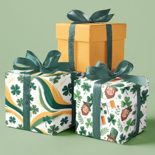 Shamrocks & Leprechauns op Mosterdgeel Inpakpapier Vel