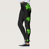 Shamrocks op zwarte leggings (Links)