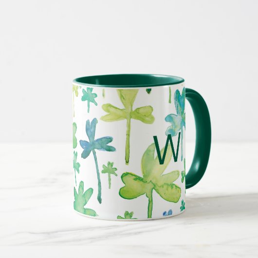 Shamrocks St. Patrick's Day Green Monogram Mug (Devant droit)