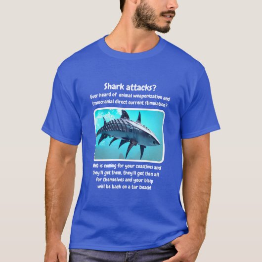 Shark Attacks (donker) T-shirt (Voorkant)