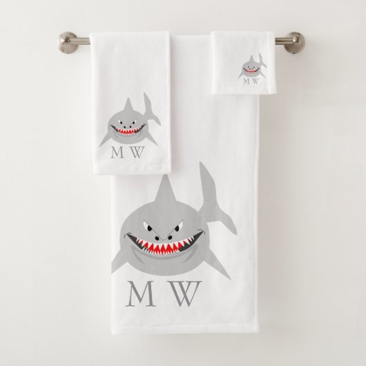Shark Design Monogrammed (En situation)