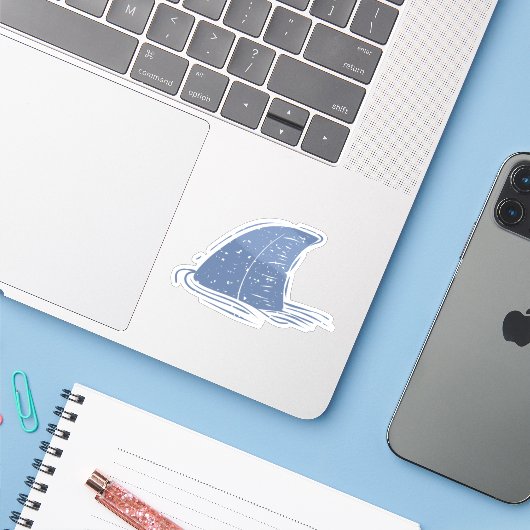 Shark Fin Sticker (Laptop met iPhone)