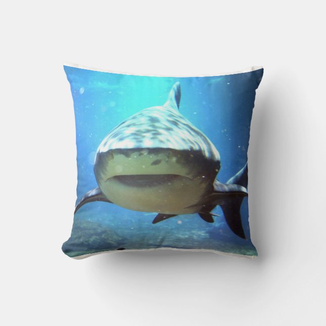 Shark Pillow Kussen (Voorkant)