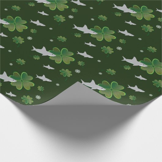 Shark St. Patrick's Day Shamrock Green Cadeaupapier (Hoek)