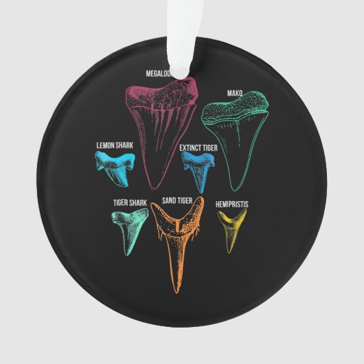 Shark Tooth Hunting Identity Key Ornament (voorkant)