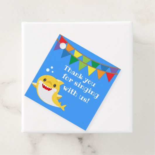 Sharks Blue Ocean Birthday Bedankjes Labels (In situ)