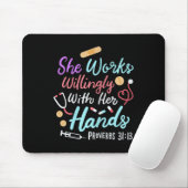 She Works Willingly With Her Hands Proverbs 31 13  Muismat (Met muis)