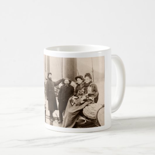 Sheldon Jackson U.S.S. Bear Mug (Devant droit)