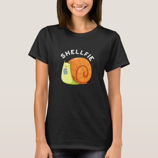 Shellfie Funny Snail Selfie Pun Dark BG T-shirt (Voorkant)