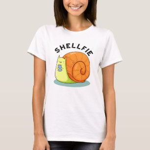 Shellfie Funny Snail Selfie Pun T-shirt