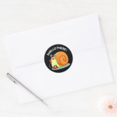 Shello Daar Funny Snail Hallo Pun Dark BG Ronde Sticker (Envelop)
