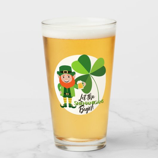 Shenanigans Leprechaun Shamrock St Patrick's Day Glas (Voorkant gevuld)
